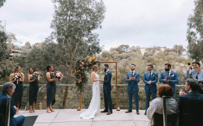 Fenix Events Wedding Limo Hire – Riverside Wedding With The Lot!